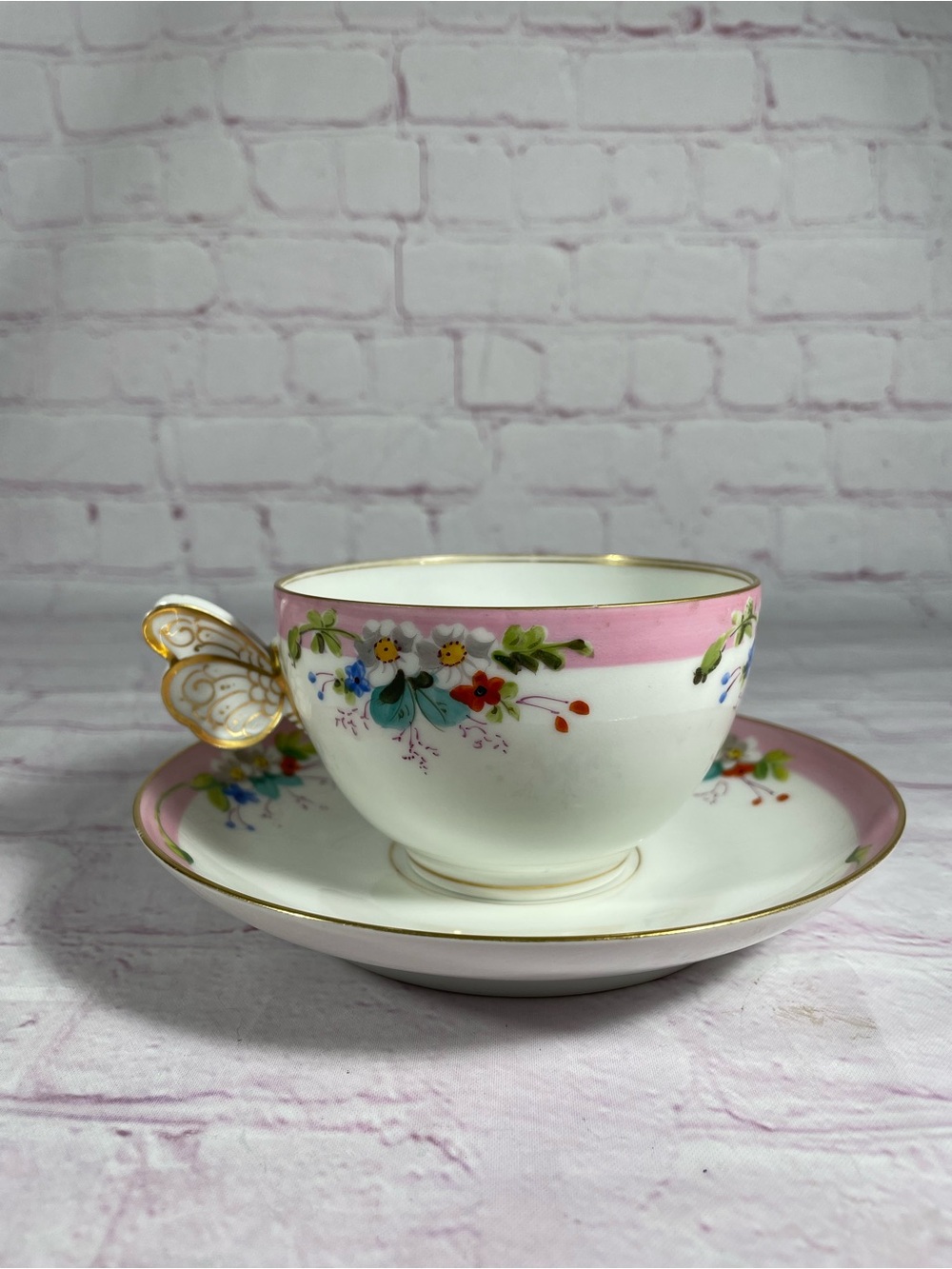 Vintage Floral and Butterfly Gold Trim Porcelain Teacup and Saucer Set - Picture 4 of 11